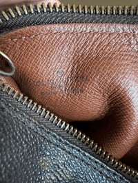 Image 16 of Louis Vuitton Monogram Papillon 30 with Mini Papillon set