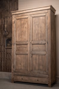Image 17 of L'armoire en peuplier