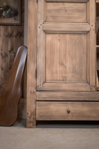 Image 19 of L'armoire en peuplier