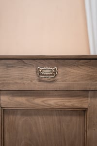 Image 10 of Le buffet trois quarts