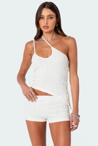 Phoebe Asymmetric