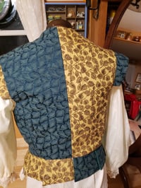 Image 2 of Men's short Doublet