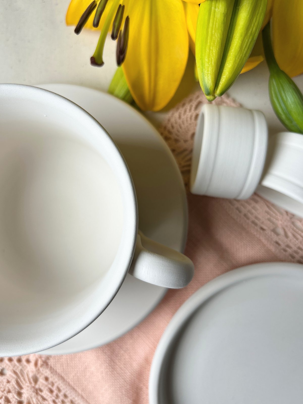 SET VASSOIO CUORE + 2 TAZZE CAFFELLATTE + 2 PORTATOVAGLIOLI