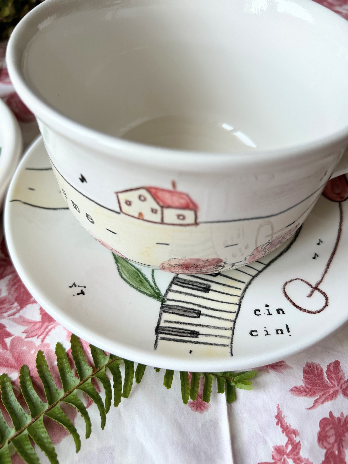 SET VASSOIO CUORE + 2 TAZZE CAFFELLATTE + 2 PORTATOVAGLIOLI