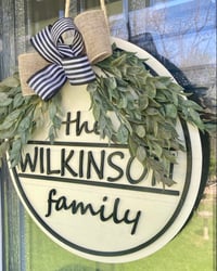 Image 3 of Round Family Name Door Hanger • Custom Last Name Sign • Handmade Wood Entryway Decor  