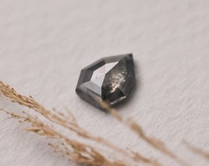 Image of 18ct yellow gold, Hexagonal Grey diamond Trilogy ring (LON239)