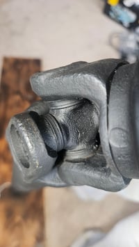 Image 13 of 260z 280z 2+2 only driveshaft - 41" 1/2 overall