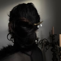 Image 1 of V HAIRPIN