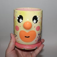 Image 4 of pink n yellow airbrush cup