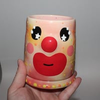 Image 4 of pinky airbrush cup