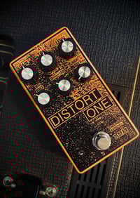 Image 2 of Distort One - Versatile Distorter