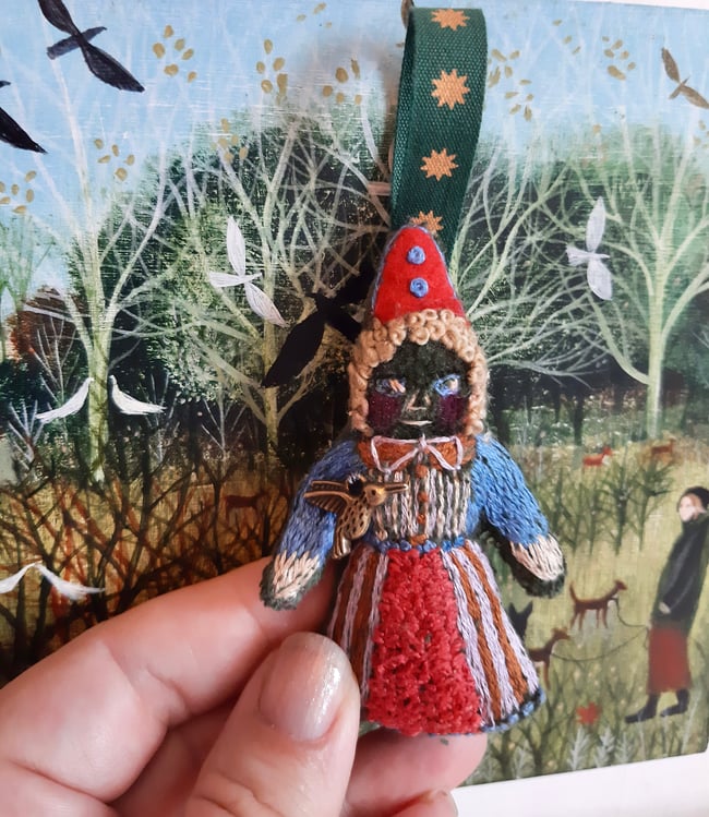 Mama Frog ~ Totem/figurine~ folk art