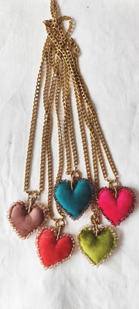 Image 2 of 💕 Collane CUORE con catena 💕 in velluto con perline  