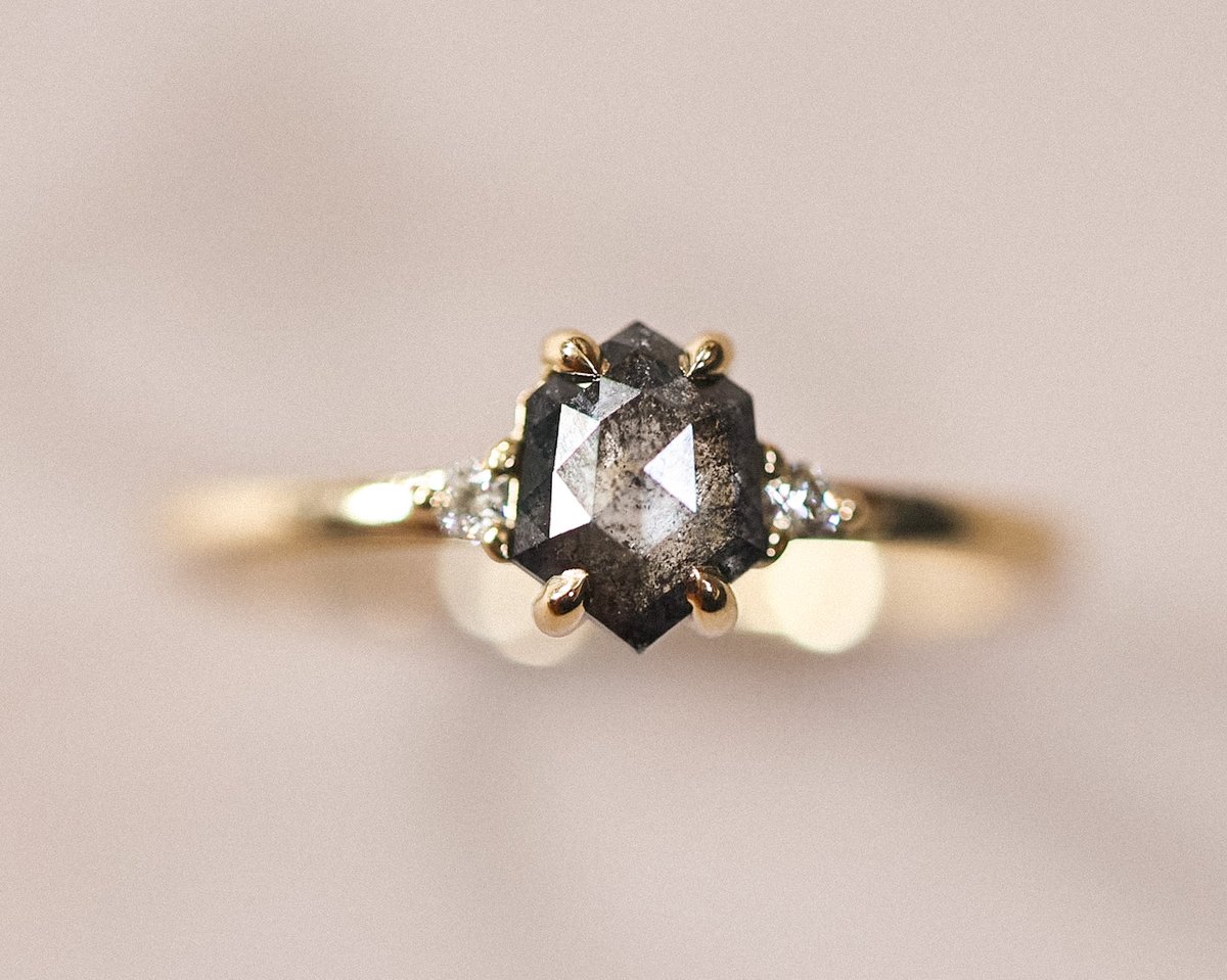 Image of 18ct yellow gold hexagonal grey diamond trilogy ring (LON239)
