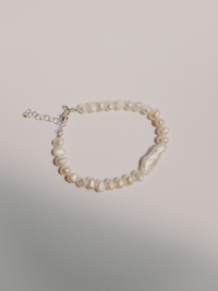 Image 1 of Brazalete Venus en el Mar