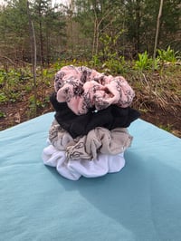 Image 1 of Pure Flax Linen Scrunchy Set - Ahava