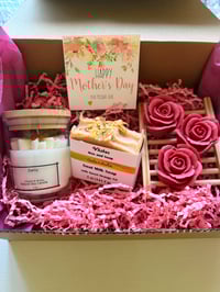 Image 1 of Mother's Day Gift Set 3