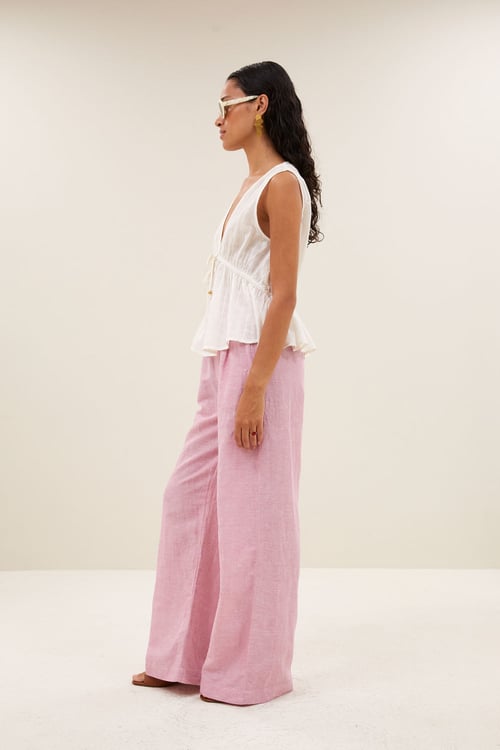 Image of 1- Blusa Meryl Dobby cloud white