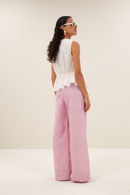 Image of 1- Blusa Meryl Dobby cloud white