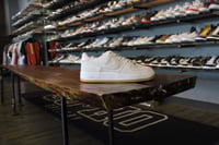 Image 1 of SB AIR FORCE 1 "OREWOOD/PINK FOAM"