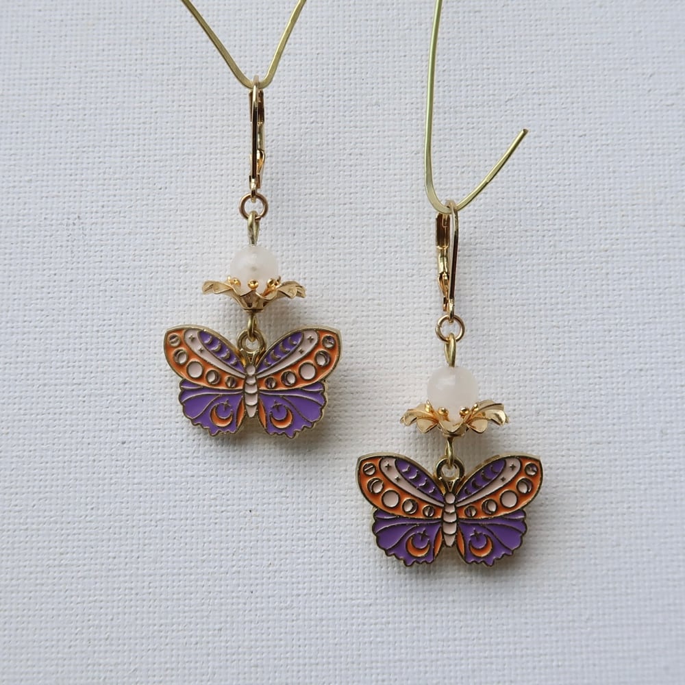 Image of White Jade Butterfly Earrings in Gold