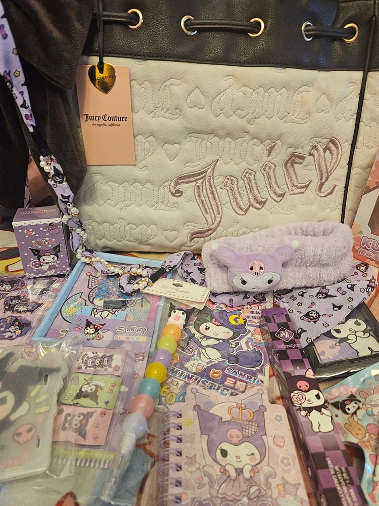 Image of Juicy Couture Vintage Dreams Meets Kuromi Bundle 