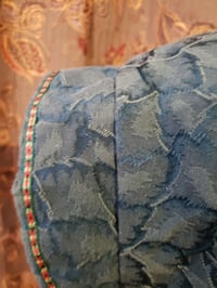 Image 4 of Short green leaf Doublet