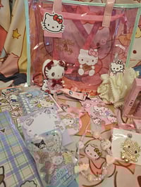 Image 5 of Hello Kitty Pinky Clear Tote Bundle 