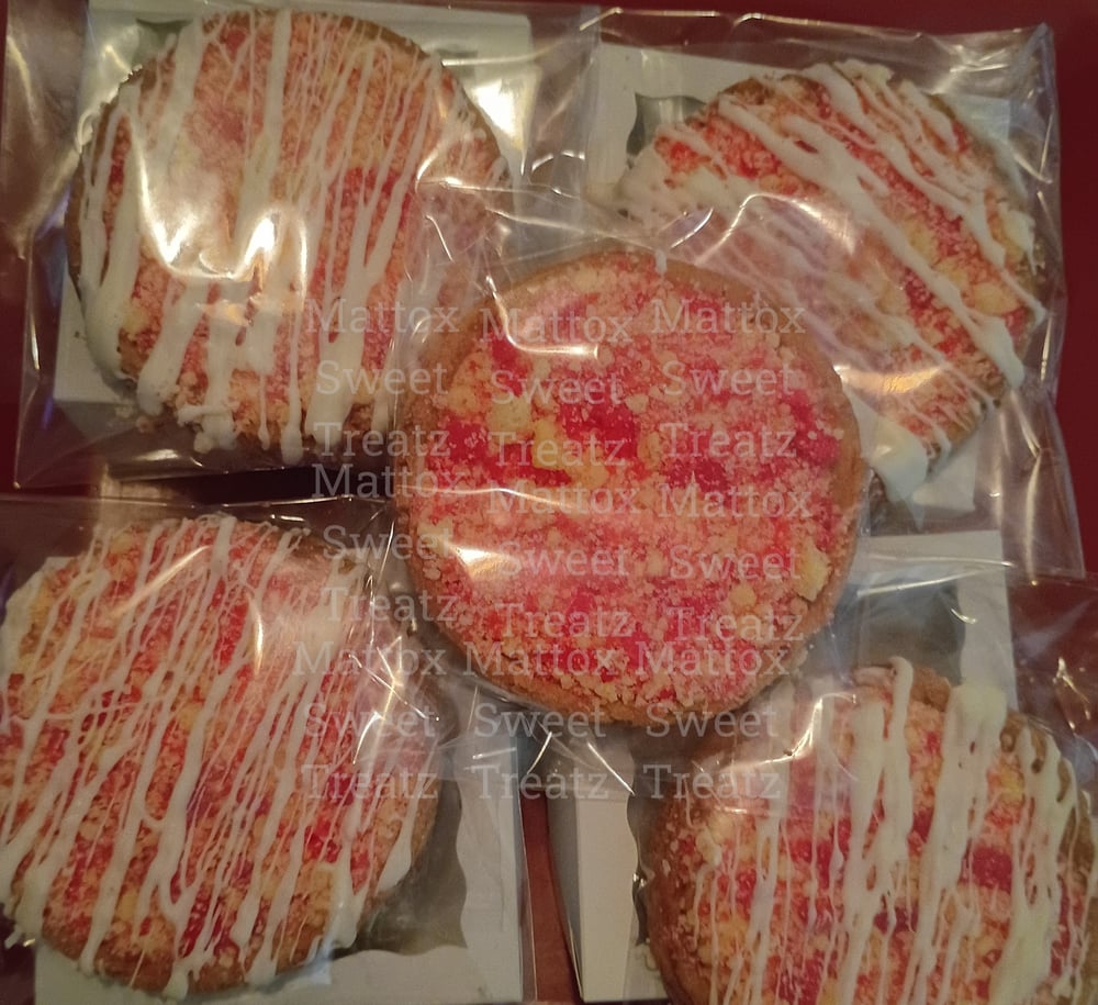 Image of Strawberry crunch cookie 