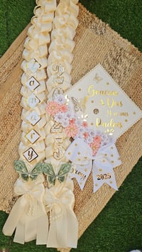 Image 4 of Pearl Lei & Cap Topper Bundle