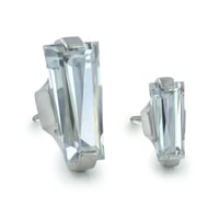 'Titanium Baguette Cut Prong Gem End' by NeoMetal 
