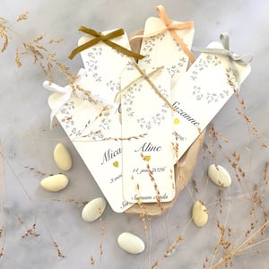 Image of PERSONNALISATION boîtes, signets, rubans