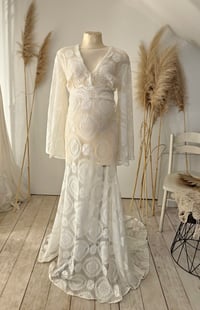 Image 1 of Photo prop | dress for photoshoot | Winona | size S/M | maternity | white lace