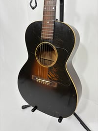 Image 1 of 1933 L-00 (solid lining)