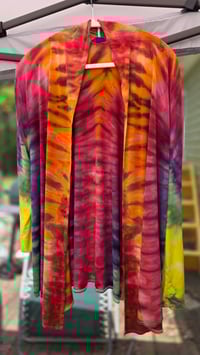 Image 3 of Amazonica