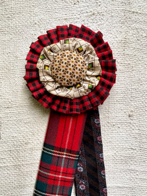 Image of rosette - no. 03