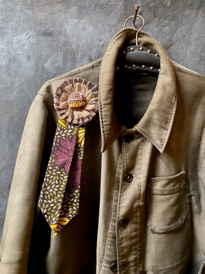 Image of rosette - no. 04