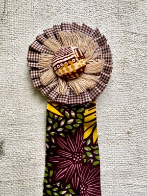 Image of rosette - no. 04