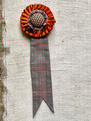 Image of rosette - no. 05