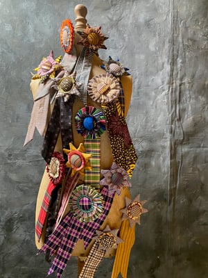 Image of rosette - no. 05