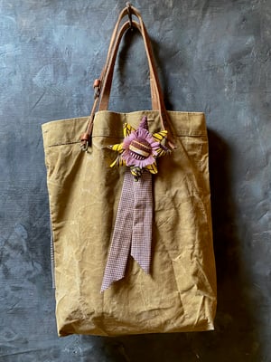 Image of rosette - no. 06