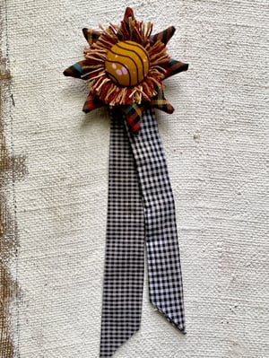 Image of rosette - no. 09