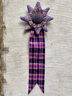 Image of rosette - no. 11