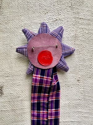 Image of rosette - no. 11