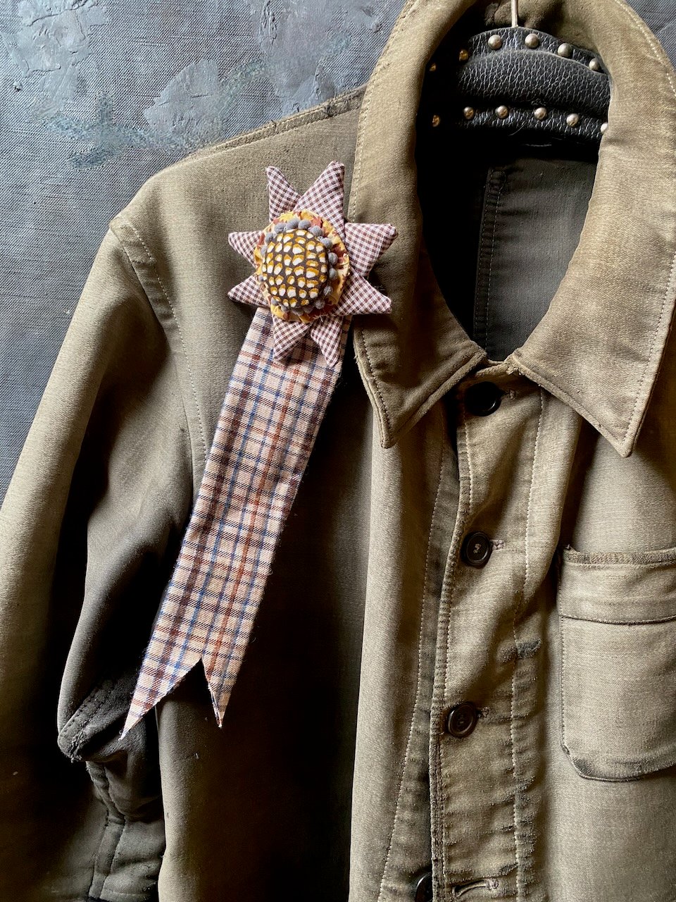 Image of rosette - no. 12