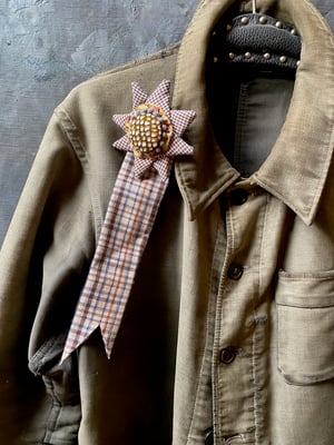 Image of rosette - no. 12