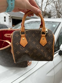 Image 1 of Elizabeth mini purse