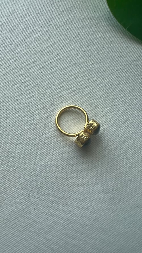 Image of BRAE • Labradorite Ring