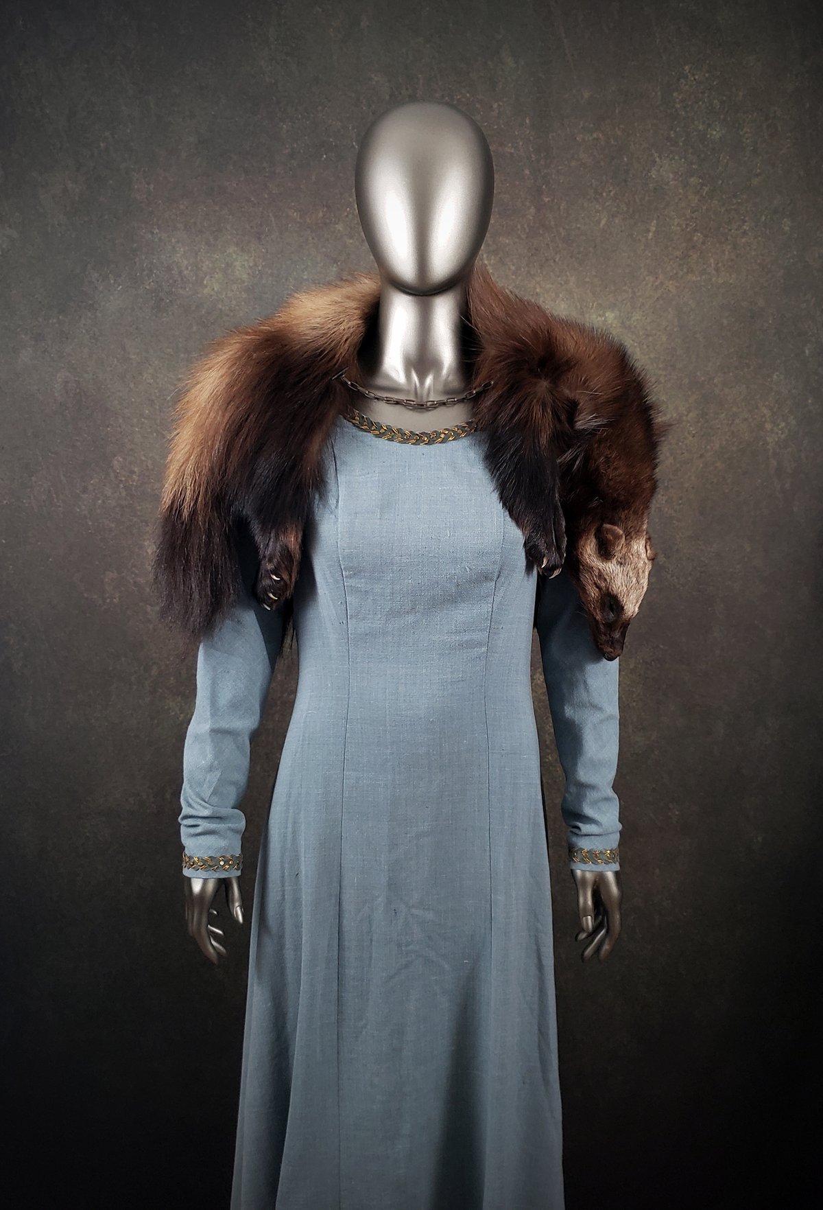 Image of Wolverine Fur Mantle