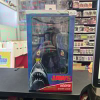 HOOPER SHARK CAGE JAWS CLOTHED NECA FIGURE